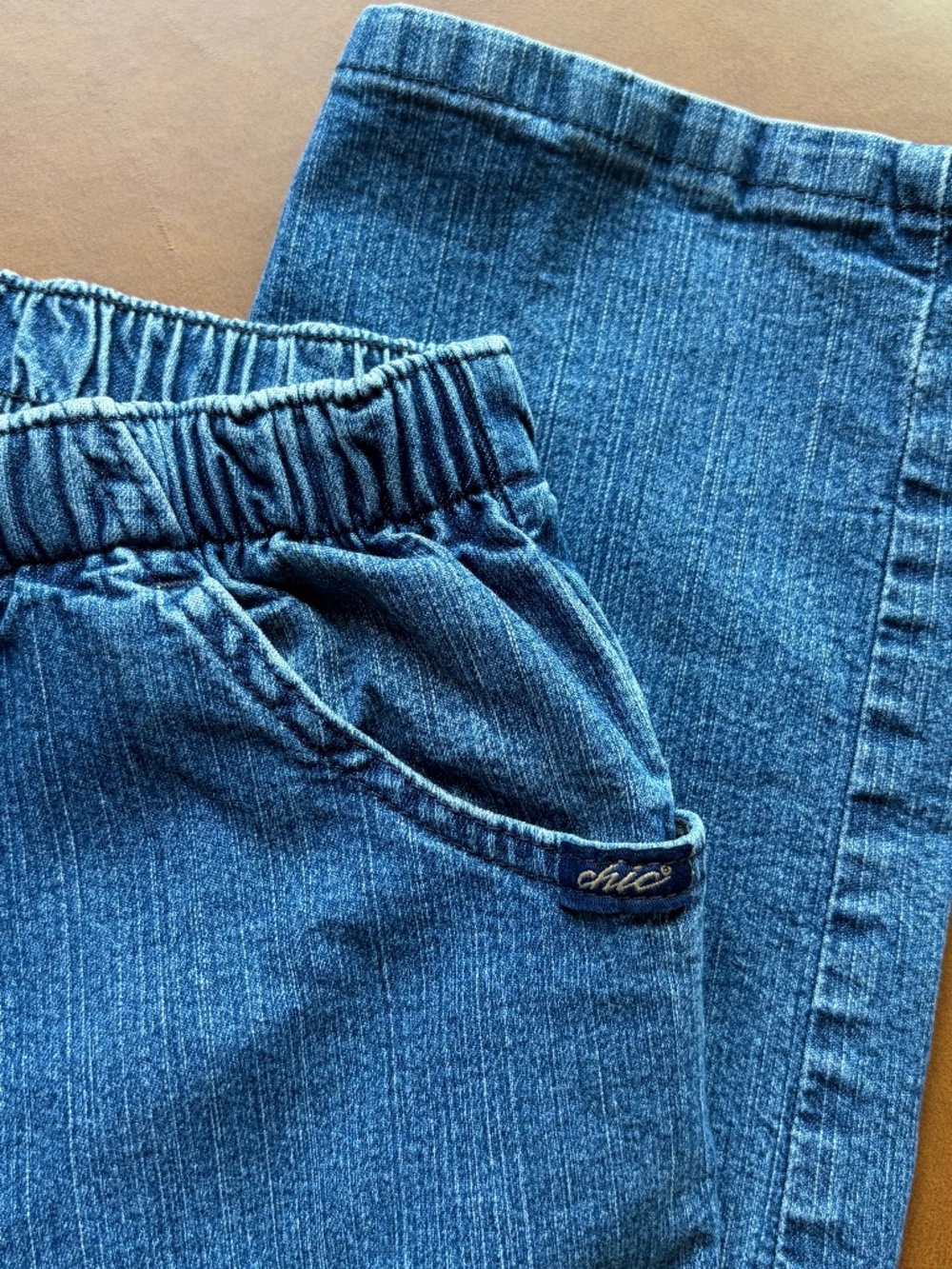 Vintage Chic Elastic Waist Pull On Mom Jeans - Relaxed Straight Leg 12 Average